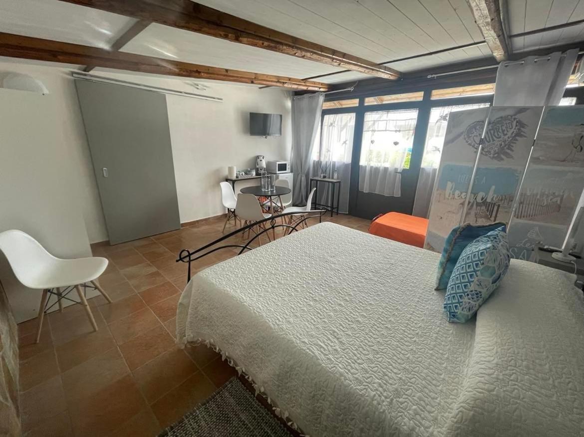 La Casa Del Sole Βίλα Altavilla Silentina Δωμάτιο φωτογραφία